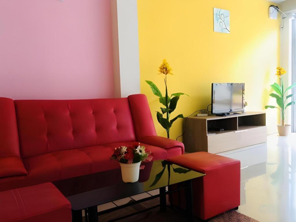 Tontalay Hotel Bang Saen Exterior photo
